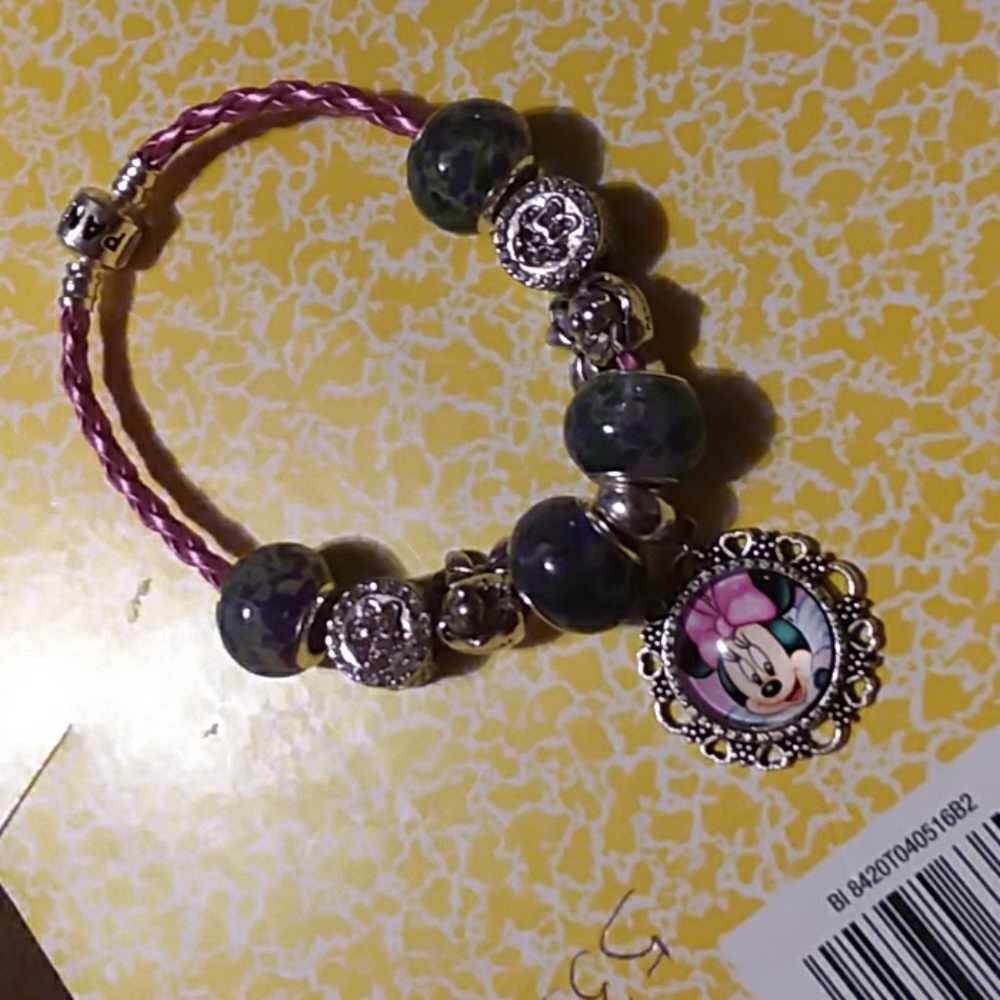 HANDMADE BRACELET - Picture 2 of 3